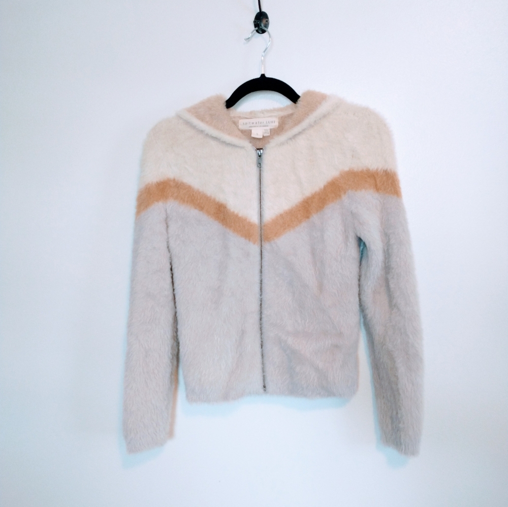 Saltwater Luxe fuzzy zip up cardigan with hood, super soft size small